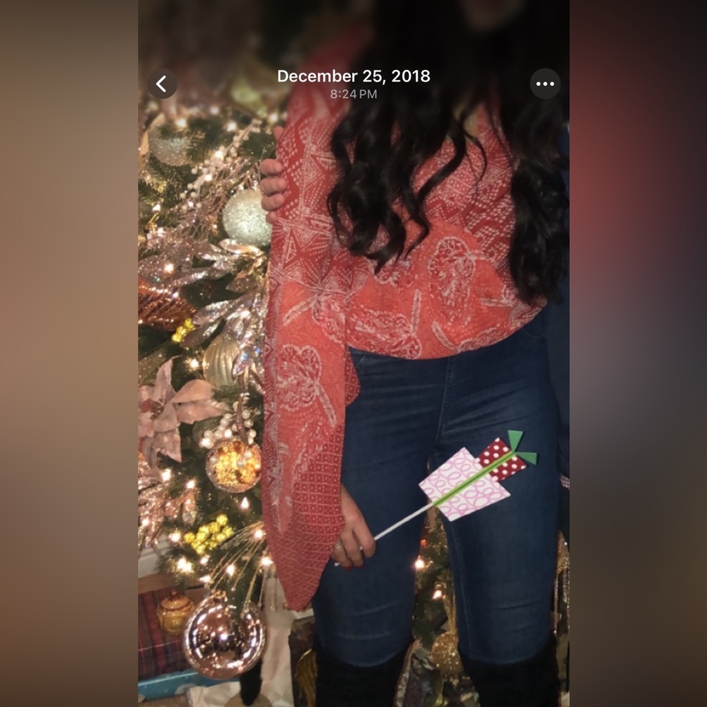 Bcbgmaxazria Red Patterned Blouse - image 4